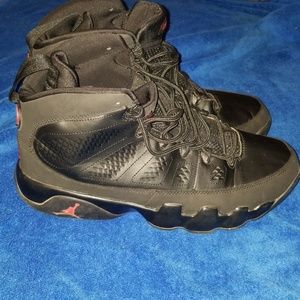 👀Jordan Retro 9👀